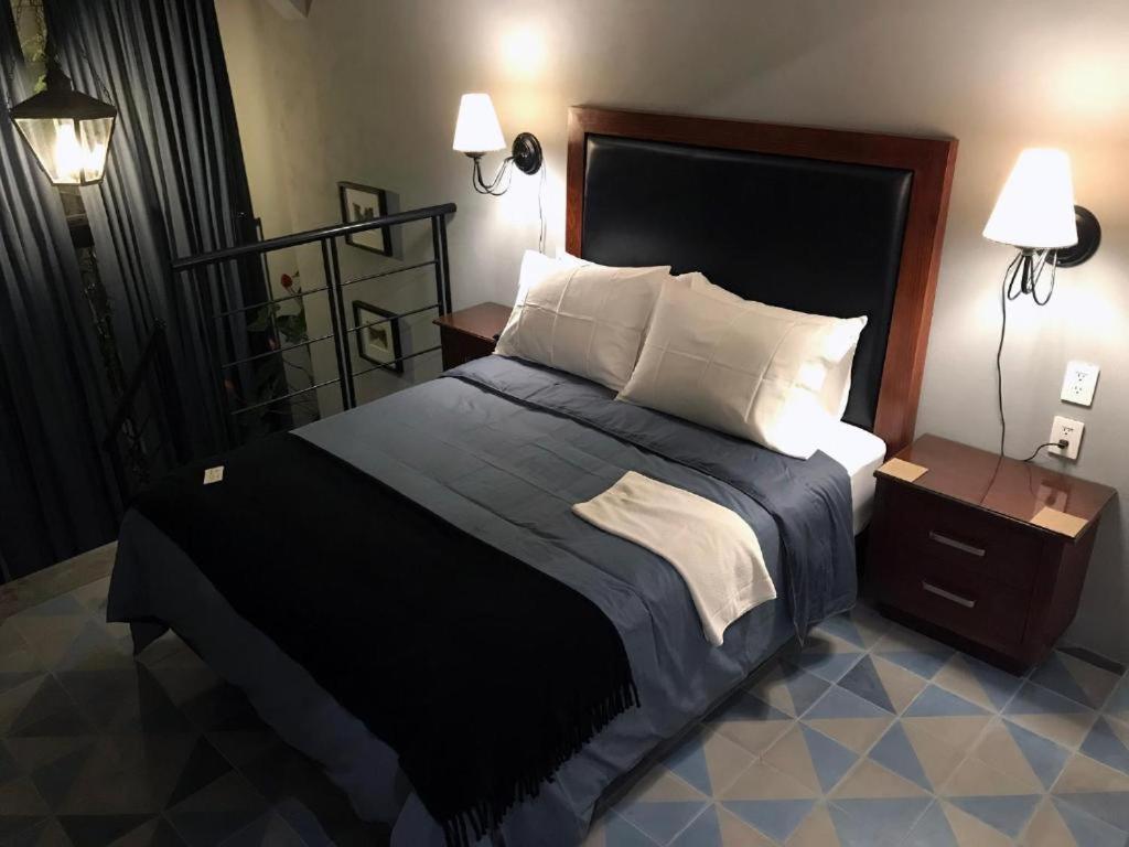 La Perla Hotel Boutique B&B Guadalajara Luaran gambar